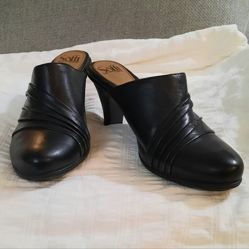 Sofft Black Mules 8.5